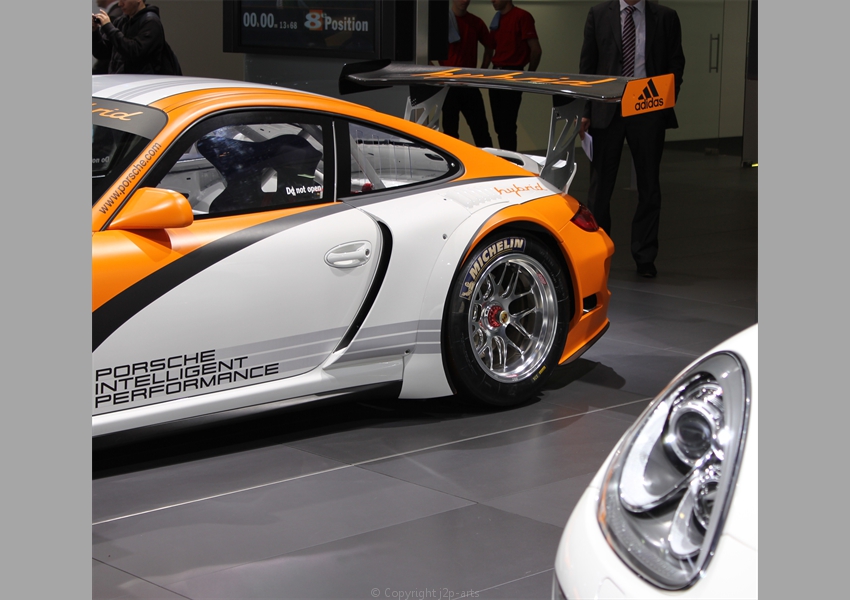 Porsche GT3 RS Hybrid #1